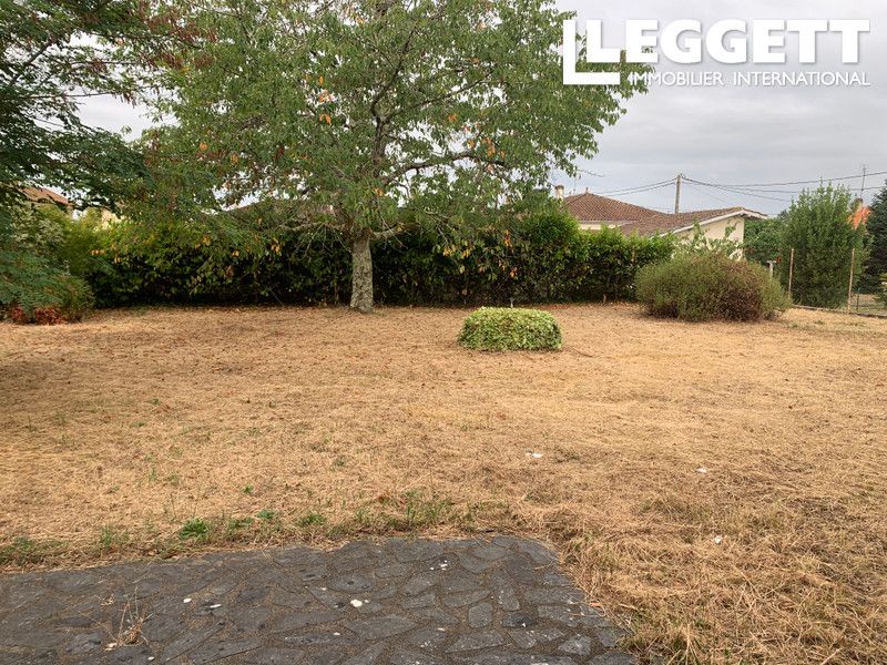 Property photo 2 of 10