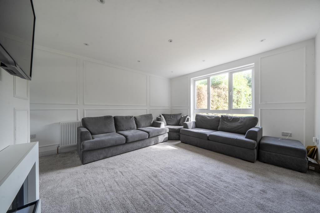 Property photo 3 of 19 Reception Room
