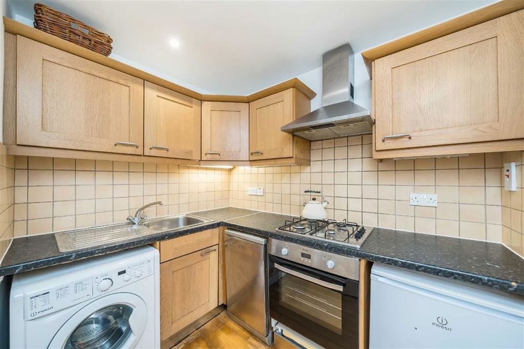 Property photo 2 of 4