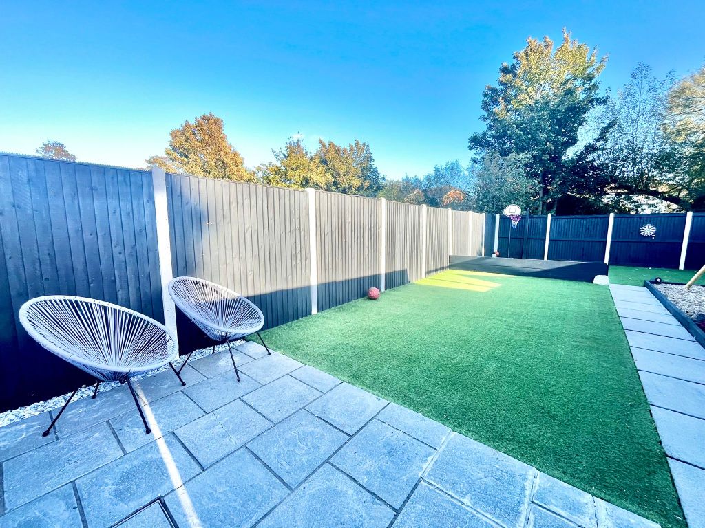 Property photo 3 of 19