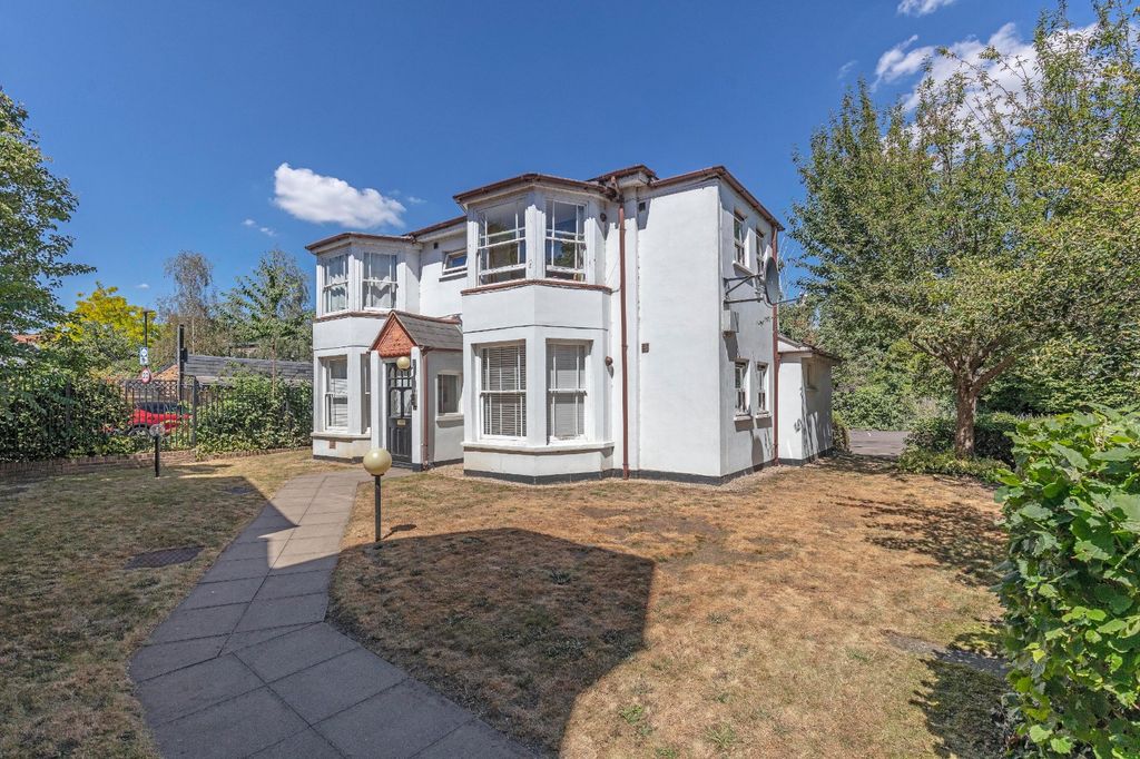 Property photo 1 of 4 Exterior