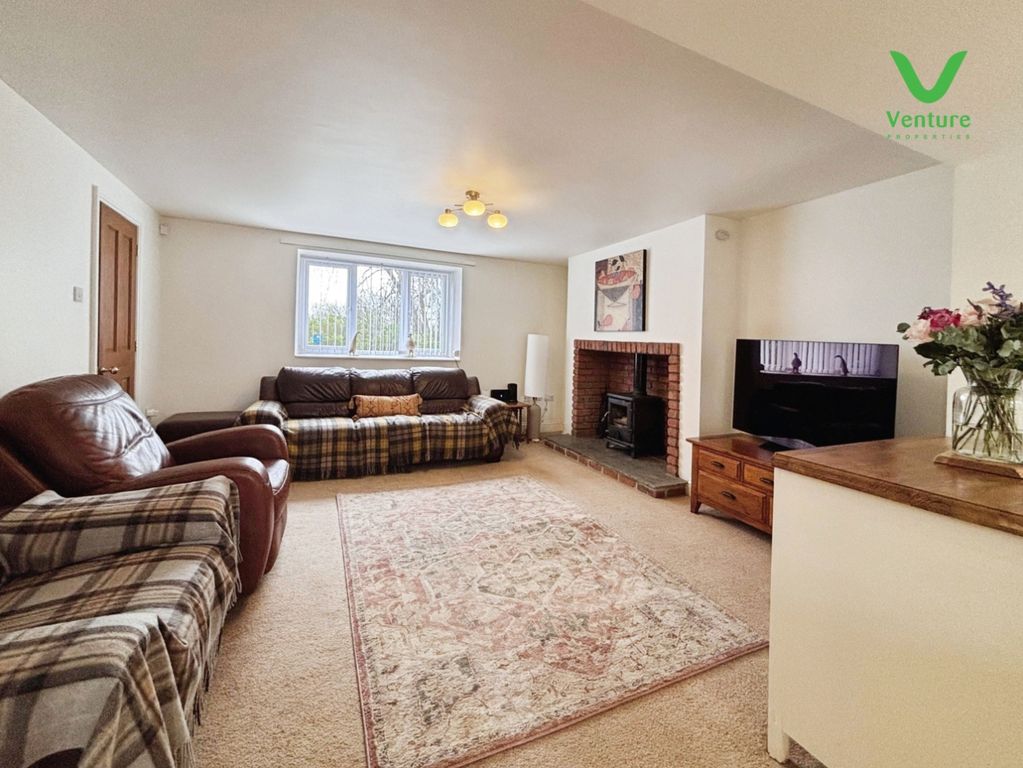 Property photo 3 of 29 Pbox-Img.Jpeg