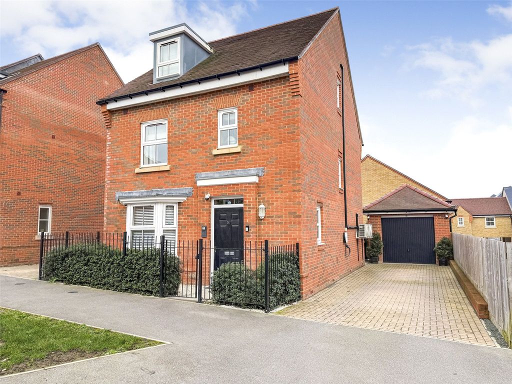 Property photo 1 of 17 Picture No. 01