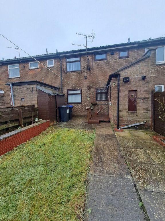 Property photo 2 of 14