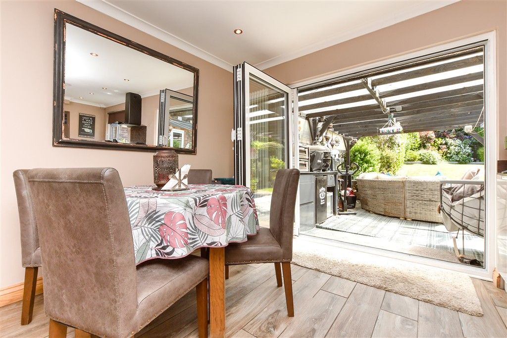 Property photo 1 of 12 Kitchen/Diner