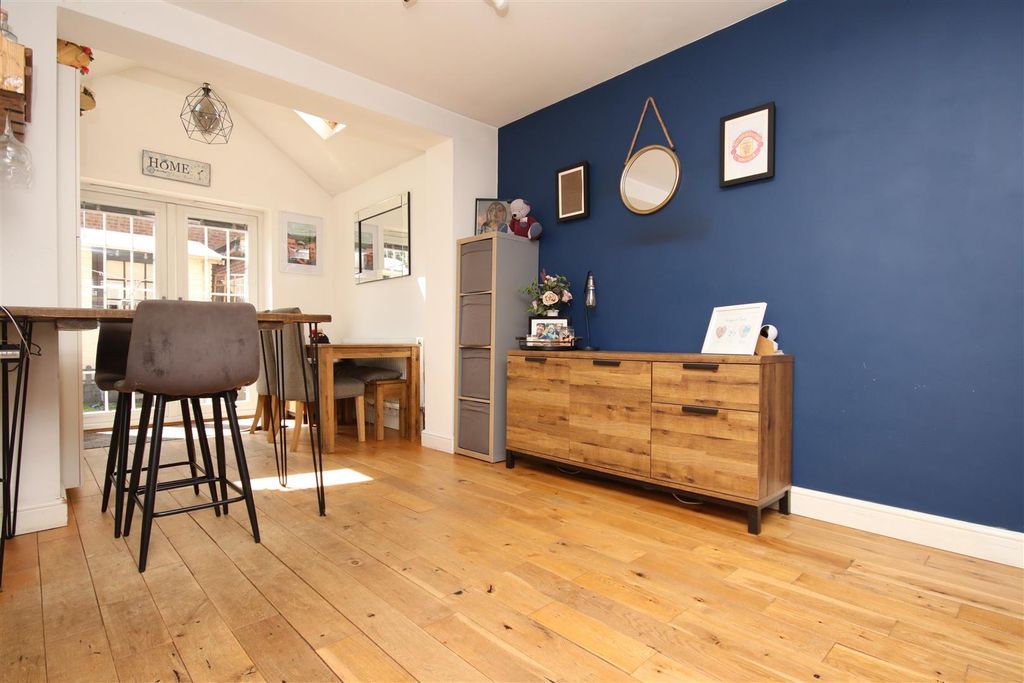 Property photo 3 of 16 Img_6409.Jpg