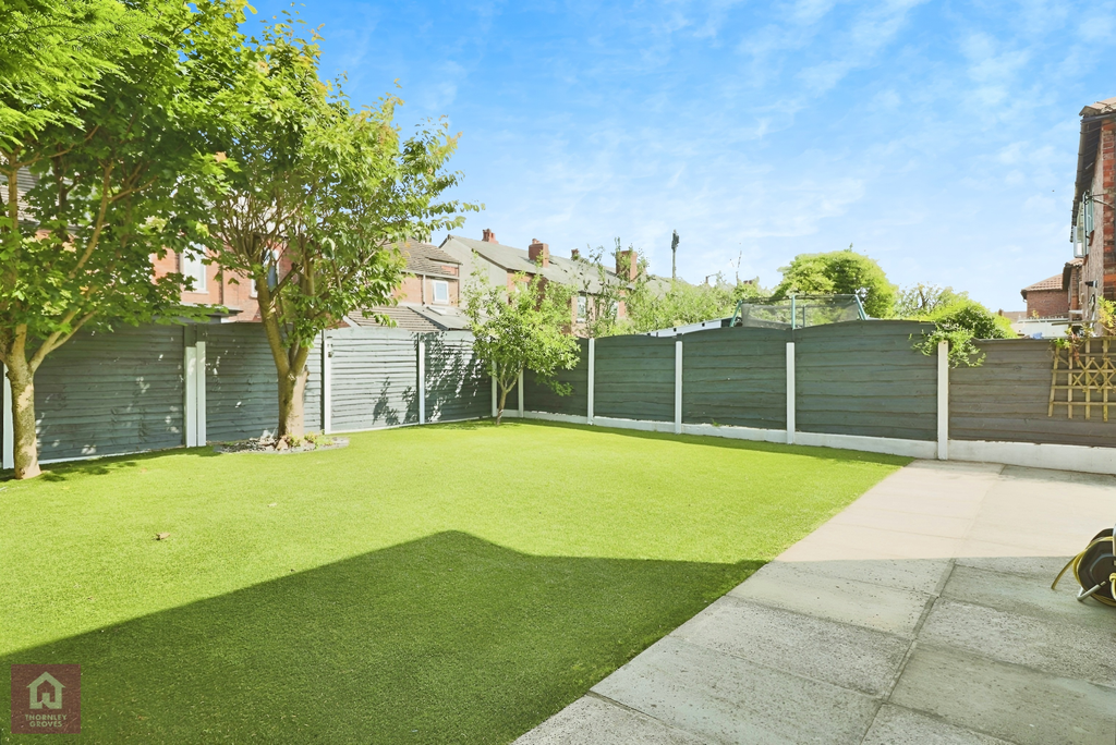 Property photo 2 of 19 Picture No. 22