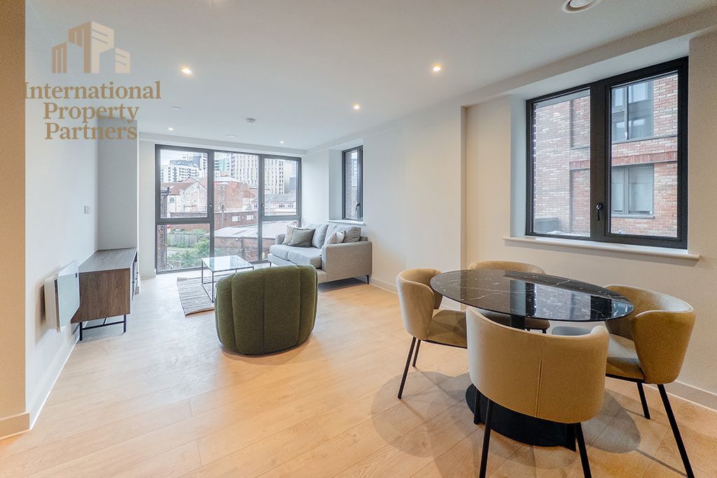 Property photo 1 of 24