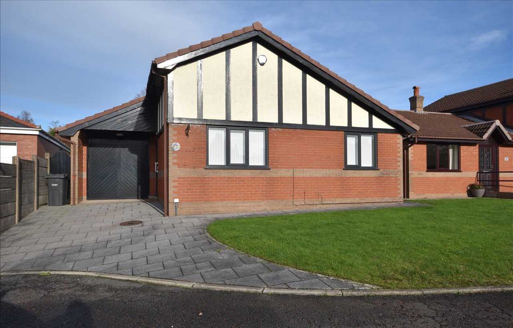 Property photo 1 of 17 Main Picture