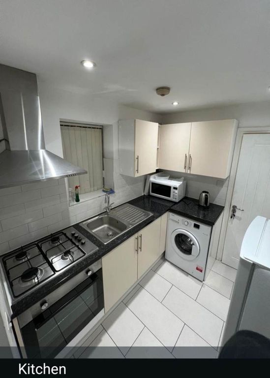 Property photo 2 of 4
