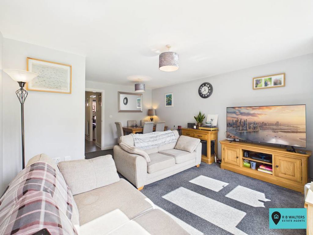 Property photo 2 of 20 Living/Dining Area