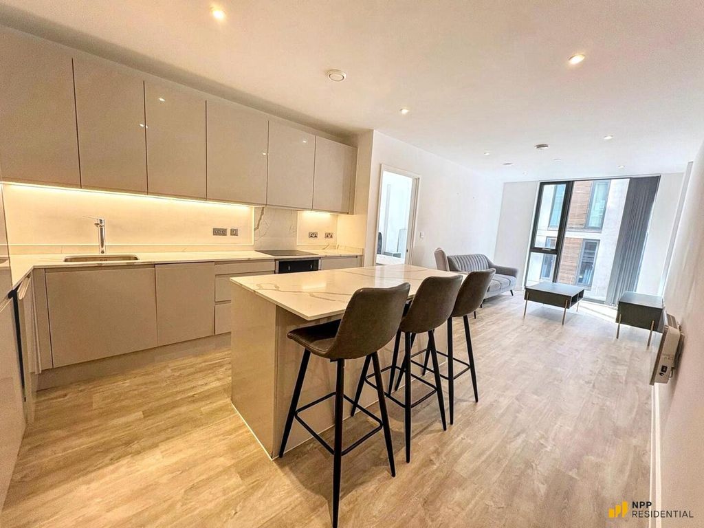 Property photo 2 of 36 Kitchen