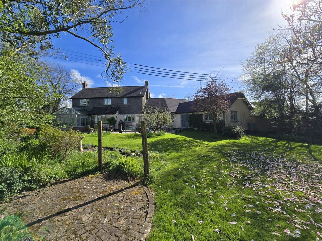 Property photo 3 of 14 Picture No. 19