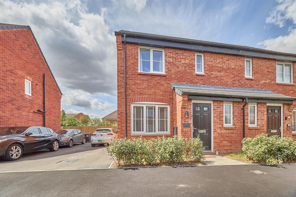 Property photo 1 of 13 11 Burgess Close Bb 13.Jpg
