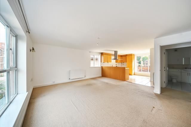 Property photo 2 of 20 Reception Room