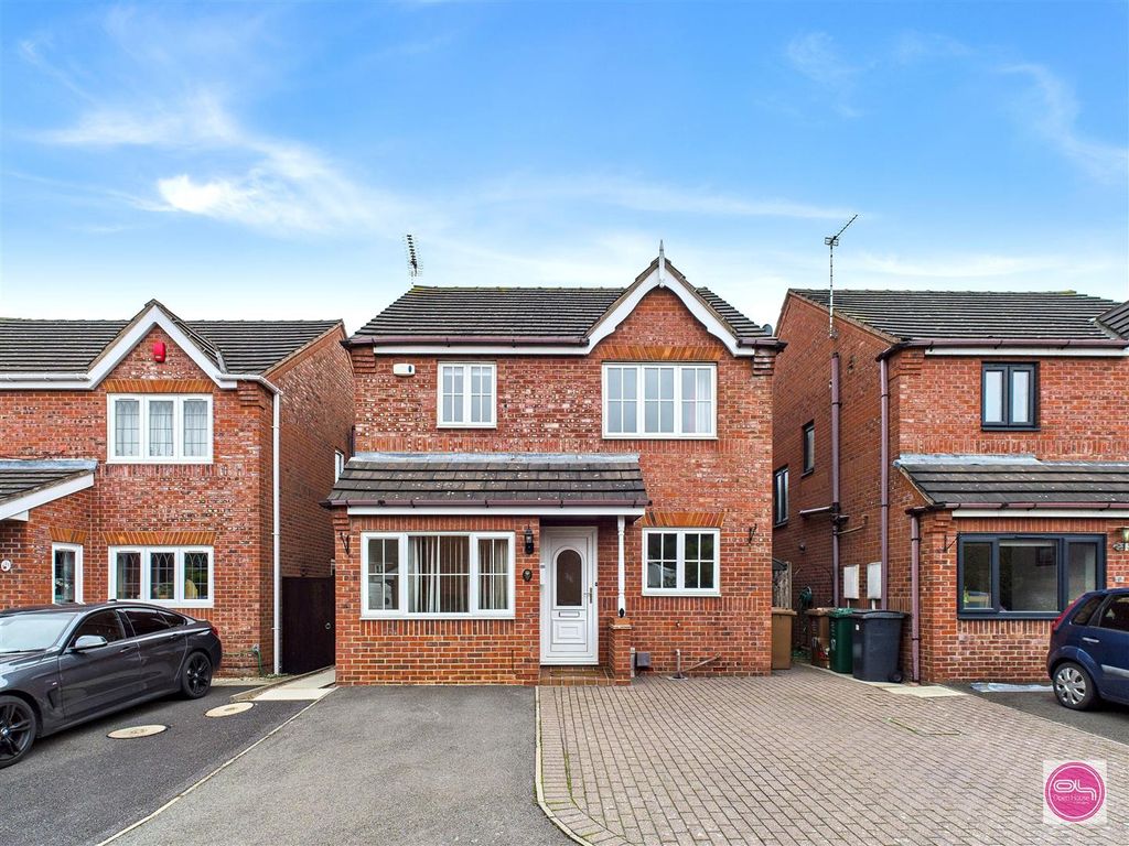 Property photo 1 of 21 Home Farm Court, Castle Gresley (1).Jpg