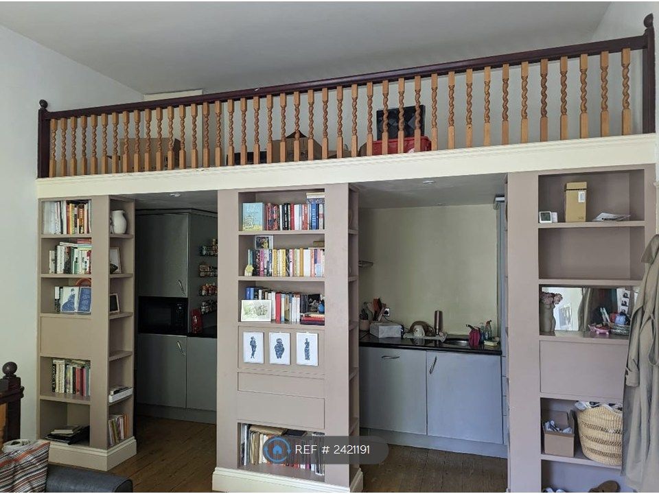 Property photo 2 of 9 Kitcehn With Gallery Storage