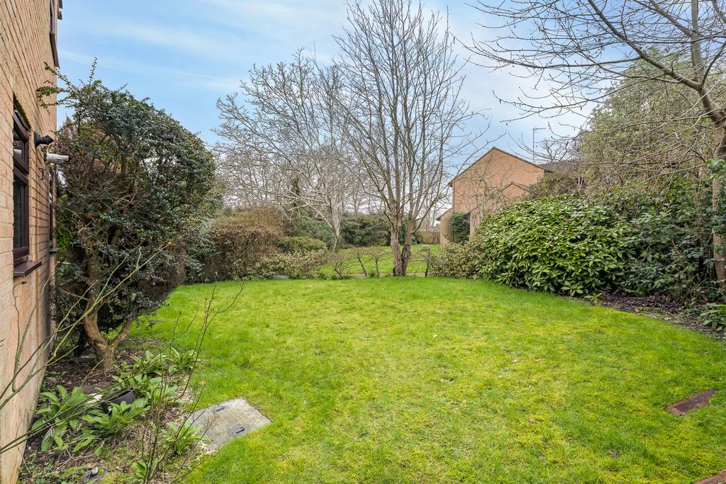 Property photo 3 of 9
