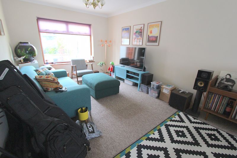 Property photo 2 of 11 Photo 10