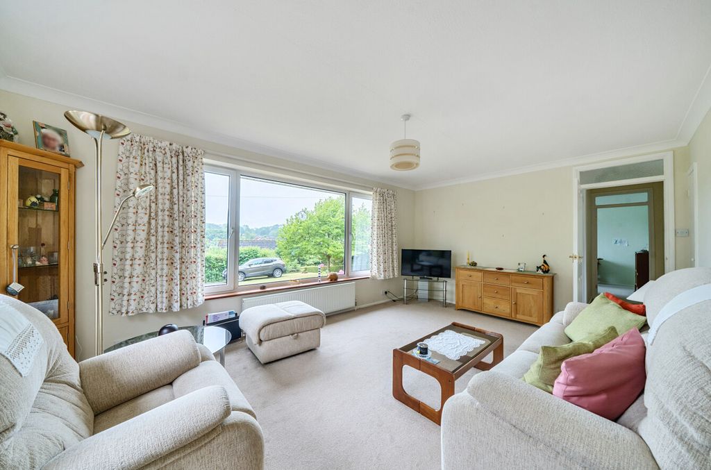 Property photo 2 of 12 1303761-17-68418F...