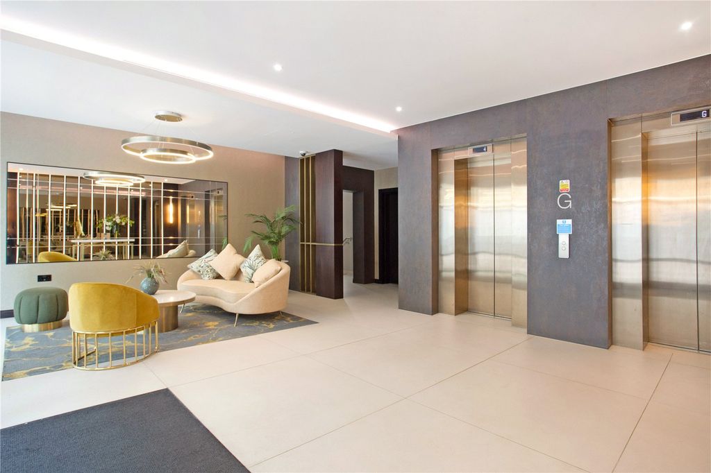 Property photo 2 of 14 Picture No. 11