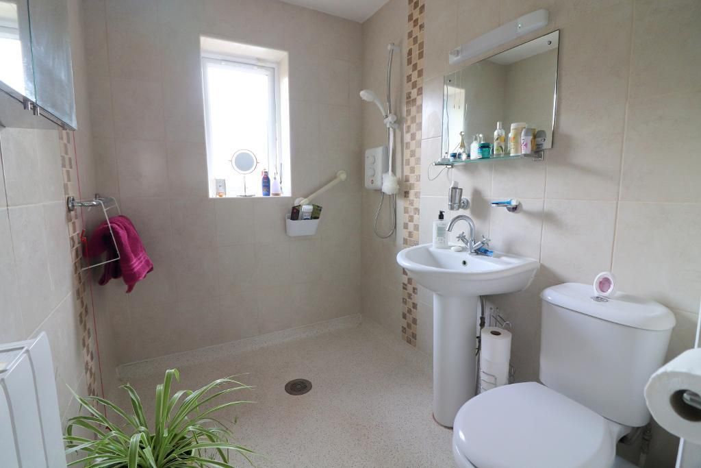 Property photo 3 of 9 Photo 3