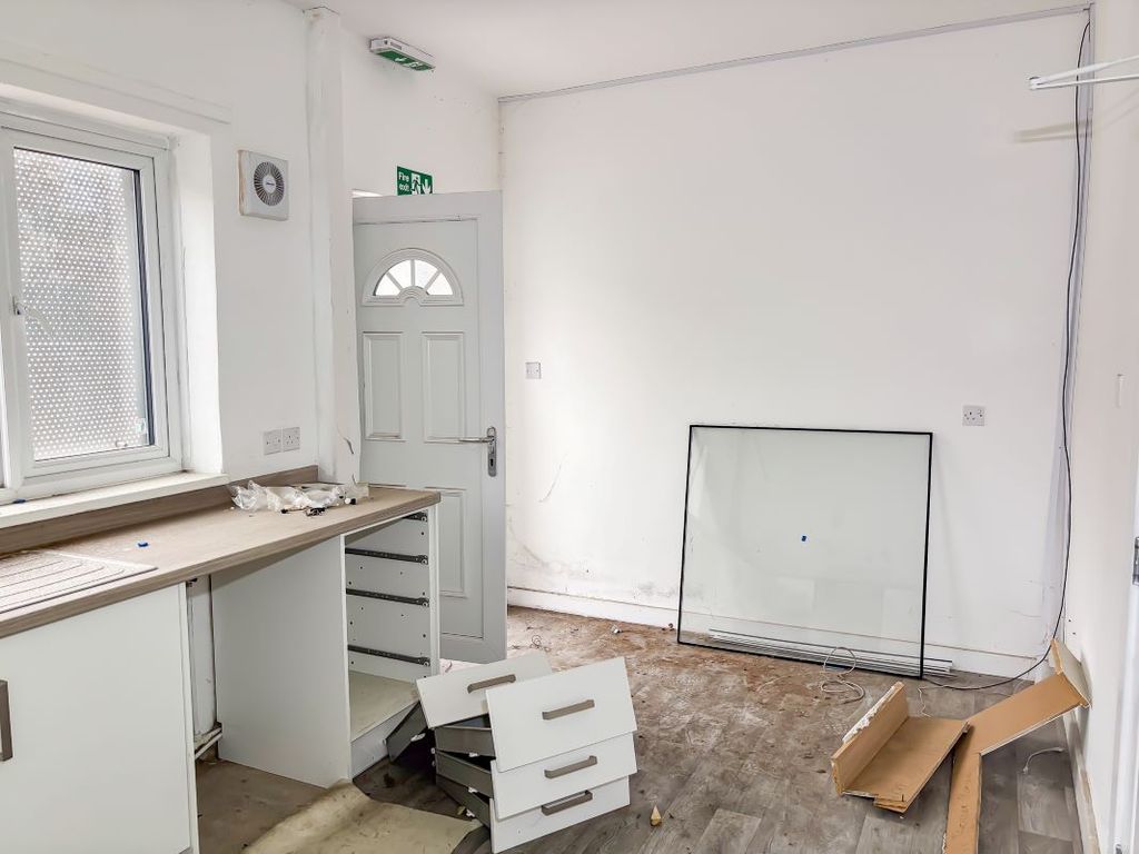 Property photo 3 of 10 Image 3