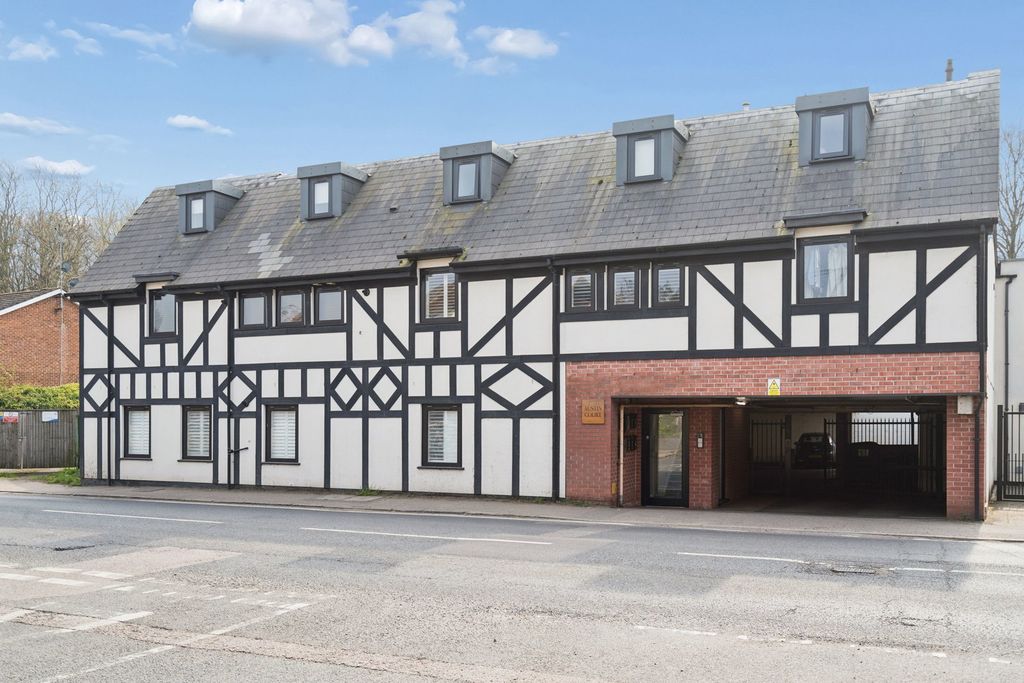 Property photo 1 of 11