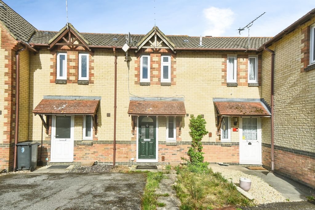 Property photo 1 of 15