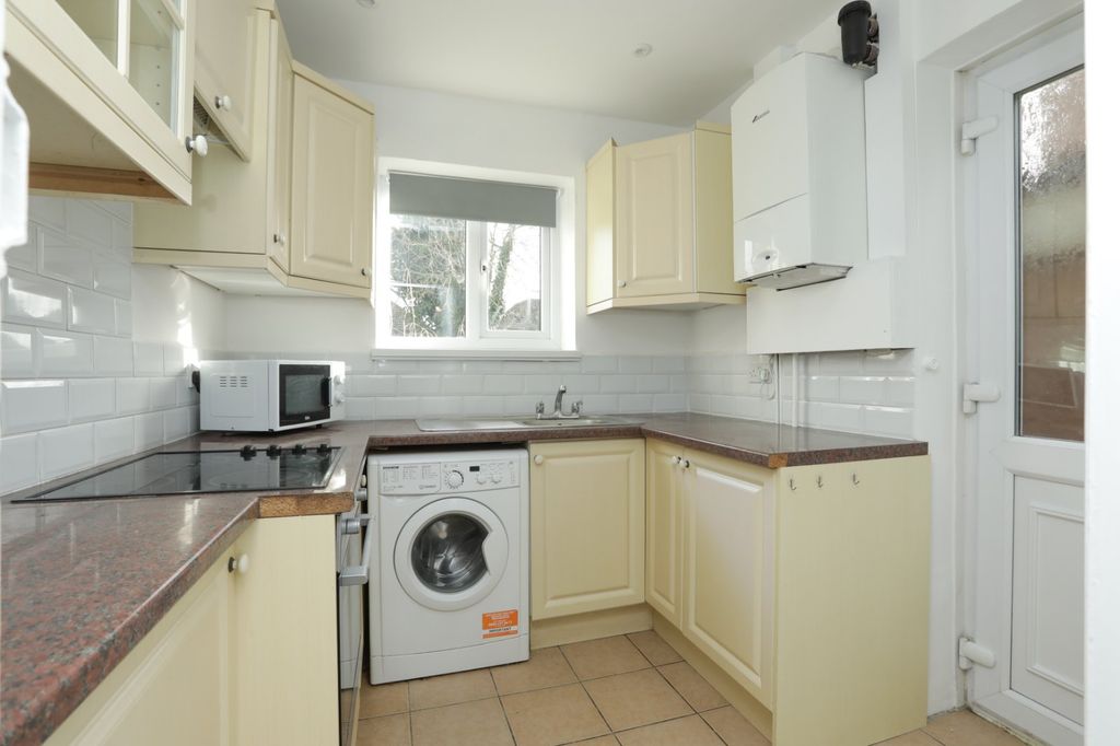 Property photo 3 of 11 Picture 3