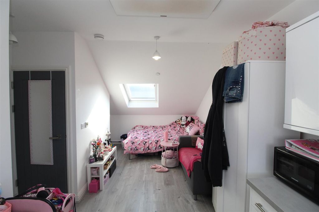 Property photo 1 of 12 Img_3969.Jpg