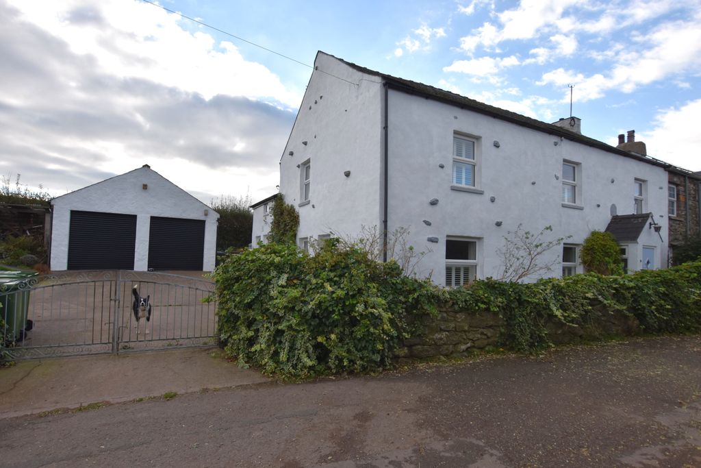 Property photo 1 of 29