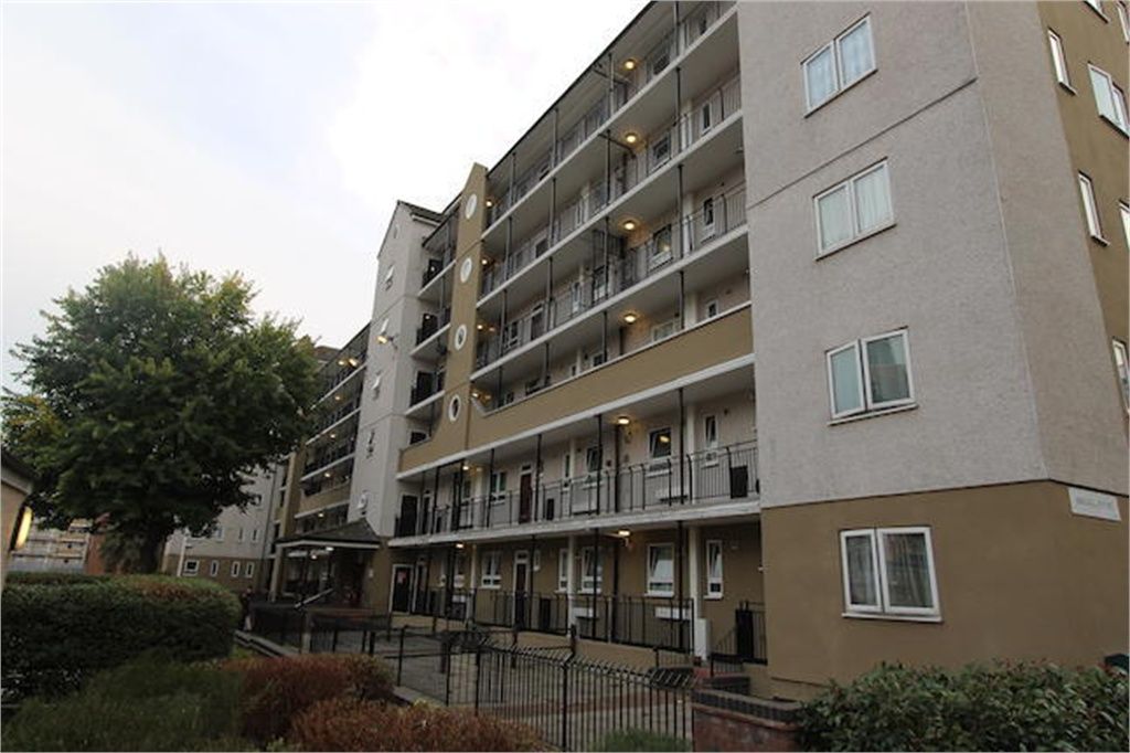 Property photo 2 of 13