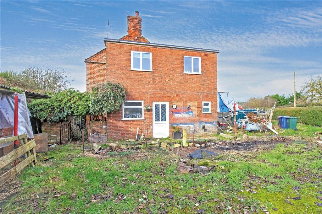 Property photo 1 of 5