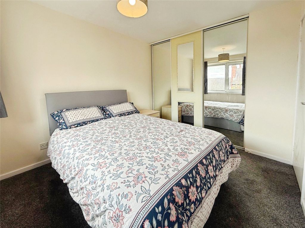 Property photo 2 of 15 Bedroom 1
