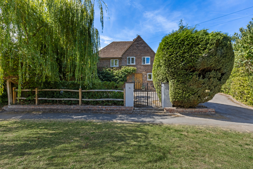 Property photo 1 of 21
