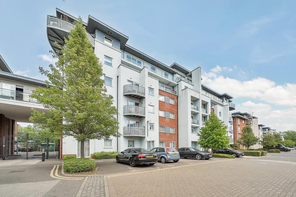 Property photo 1 of 20 External View