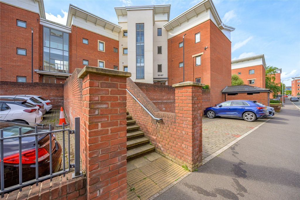 Property photo 1 of 13 Picture No. 06
