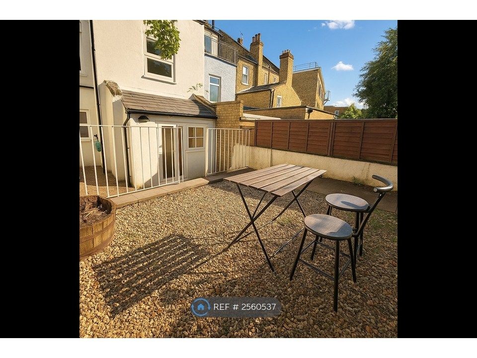 Property photo 3 of 8