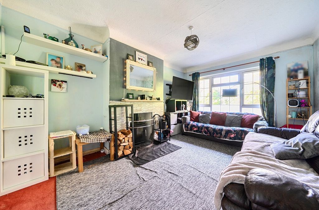 Property photo 2 of 10 1384612-13-69205F...