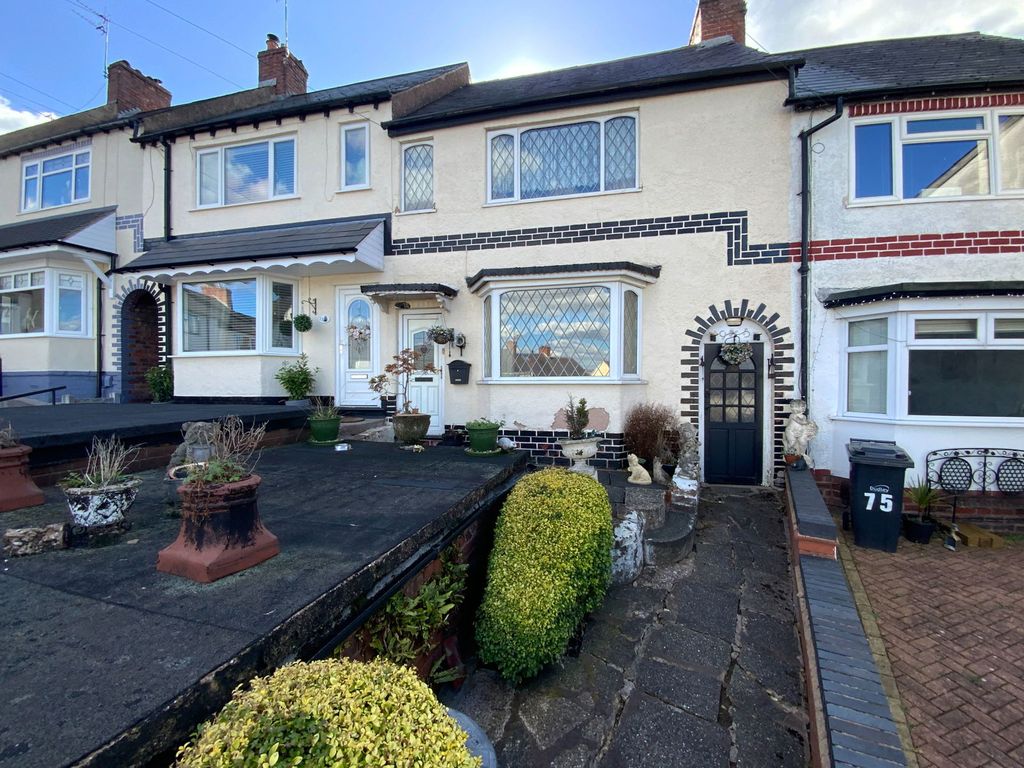 Property photo 2 of 8