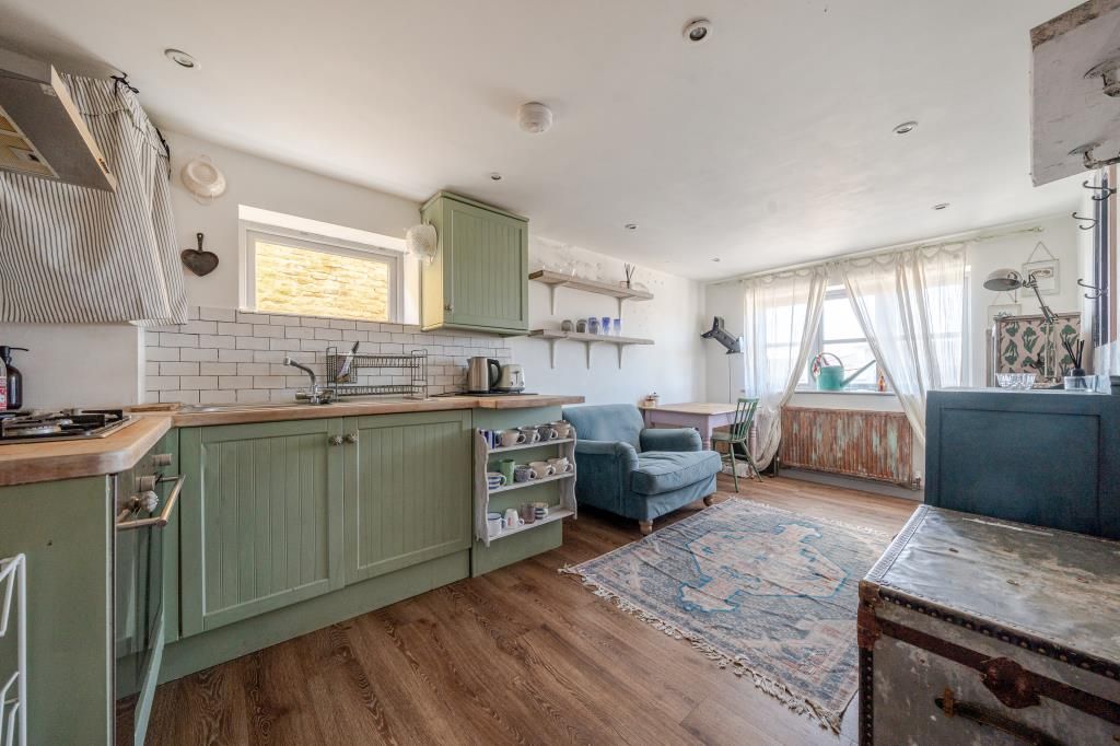 Property photo 3 of 17 Kitchen/Reception Room