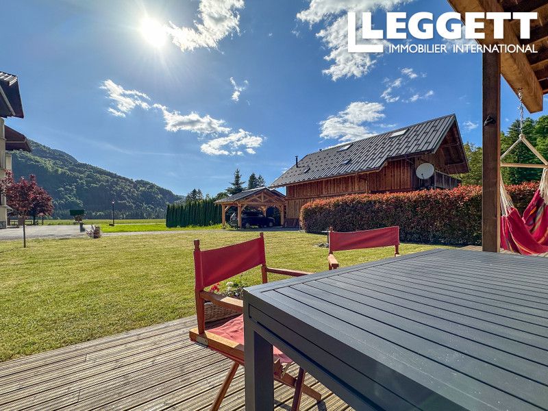 Property photo 3 of 10