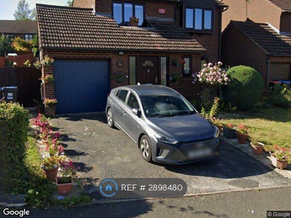 Property photo 3 of 35