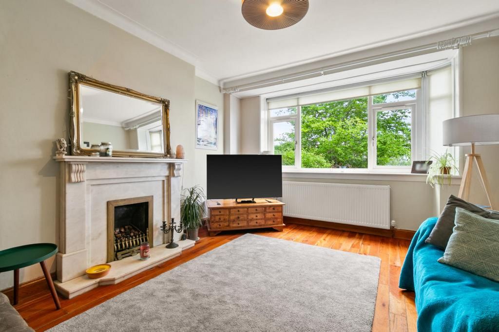 Property photo 2 of 31