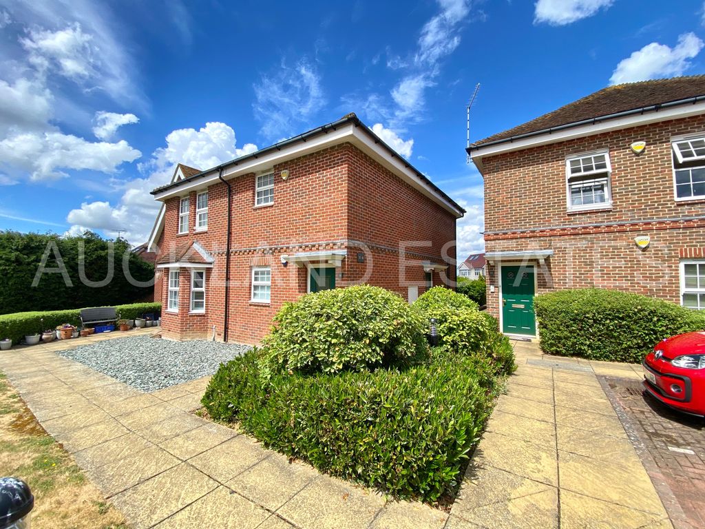 Property photo 1 of 15