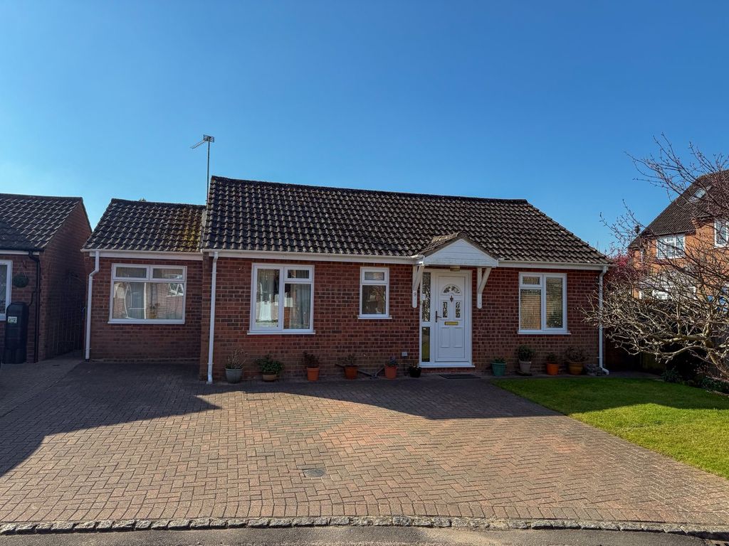 Property photo 1 of 10