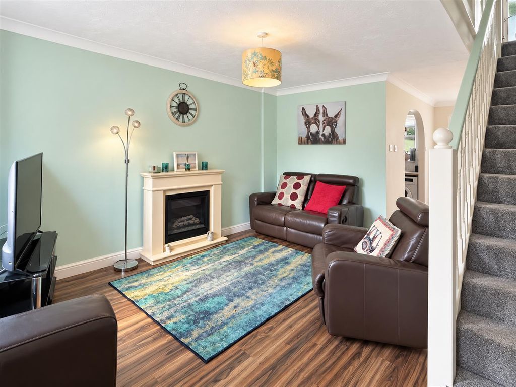 Property photo 3 of 8 1000067456.Png