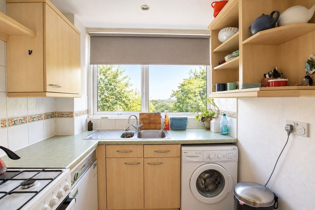 Property photo 3 of 11 Picture No. 22