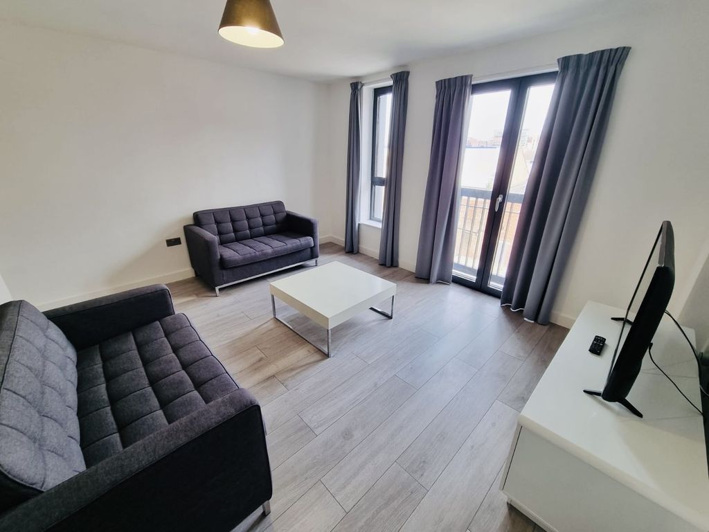 Property photo 2 of 15